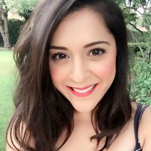 Meet your Posher, Monica